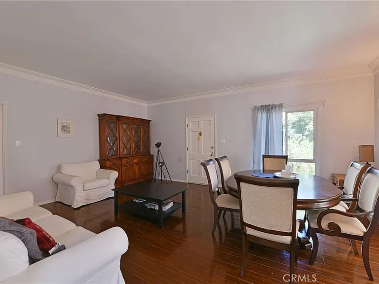 9372 W Olympic Blvd — Photo 2