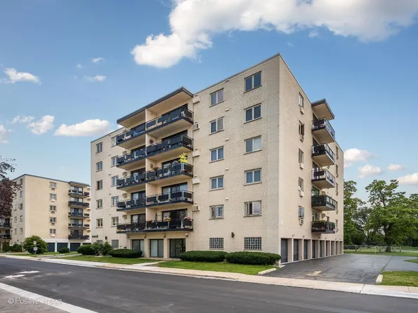 8045 N Oconnor Dr #6C, River Grove, IL 60171