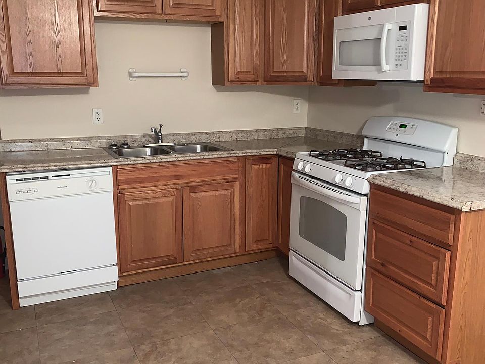 1st image of 2359 Henrianne Ct