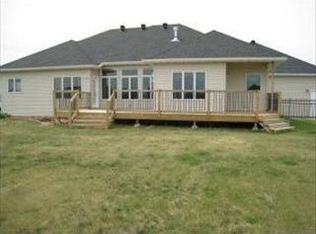 3617 49th St N, Fargo, ND 58102