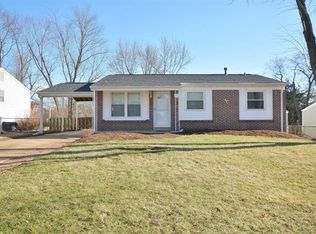 8 Wilbert Dr, Saint Charles, MO 63304