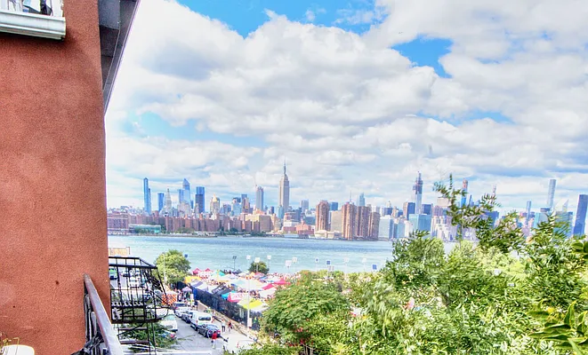 Rented by Mae Equities | media 39