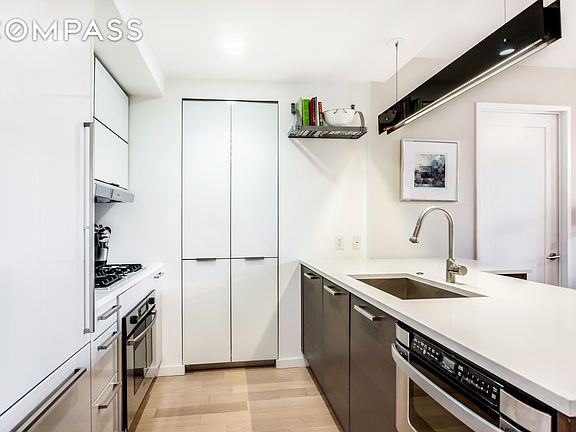 2nd image of 34 N 7th St #5A