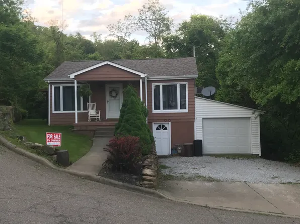 569 W 43rd St, Shadyside, OH 43947