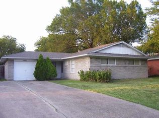 3111 Chatsworth Dr, Farmers Branch, TX 75234
