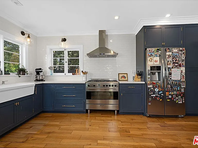 379 N Ridgewood Pl — Photo 13