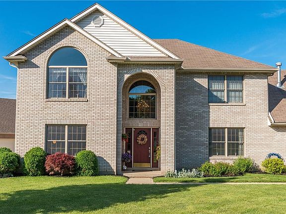 4th image of 96 Black Oak Dr