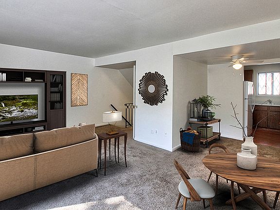 3rd image of 95 Elmwood Ter #277