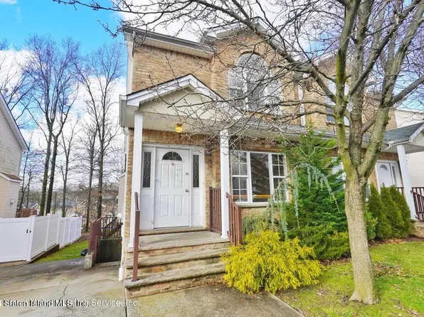 58 Santa Monica Ln, Staten Island, NY 10309