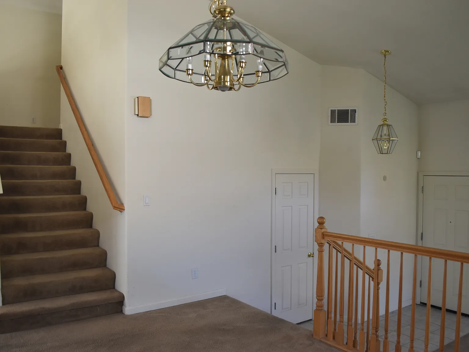 3 bed, 2079 sqft, $2,795 — Photo 4