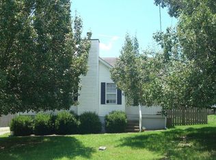788 Summer Hill Ln, La Vergne, TN 37086