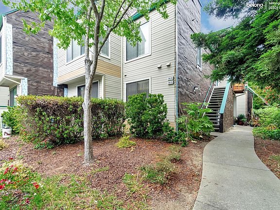2nd image of 3618 Stoneglen S