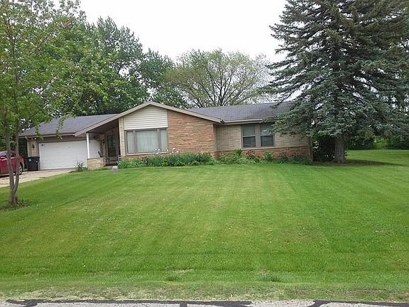 5th image of W150N7096 Country Ln