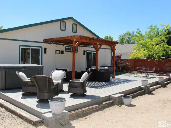 100 Calistoga Ct, Reno, NV 89508