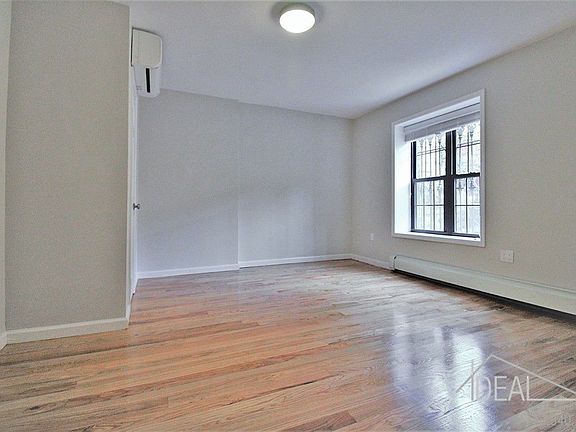 5th image of 446 Hancock St APT 1