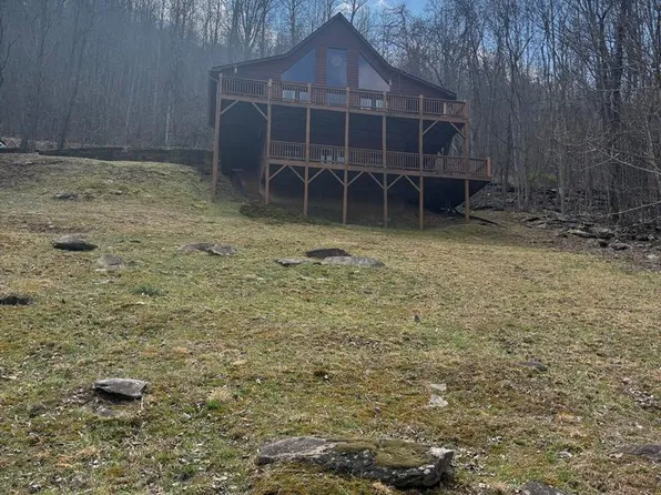 380 Buck Ridge Drive, Murphy, NC 28906