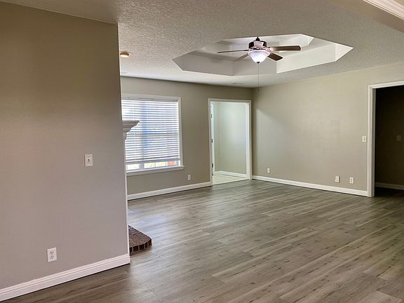 4th image of 1616 Brewster Ln