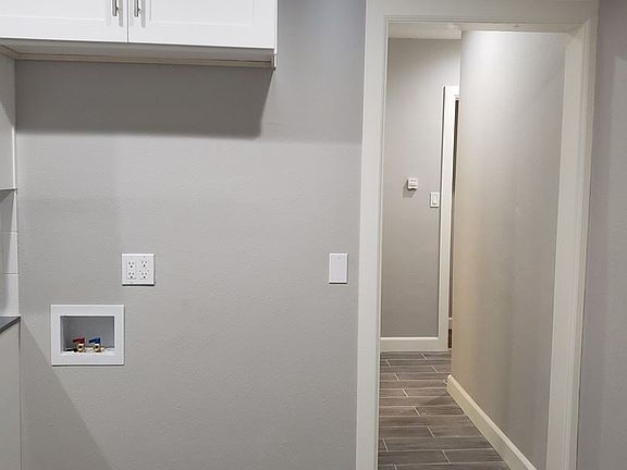 2nd image of 6816 Marbrisa Ave APT D