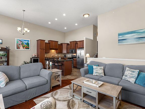 4th image of 2606 Waterfall Way NW