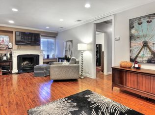 6258 Atoll Ave, Van Nuys, CA 91401