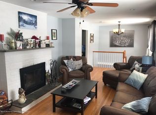 185 11th St, Belford, NJ 07718