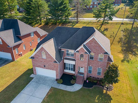 3rd image of 2670 Churchill Downs Cir