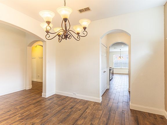 5th image of 4849 Grinstein Dr