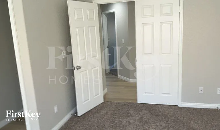 277 Fairbrook Dr — Photo 11