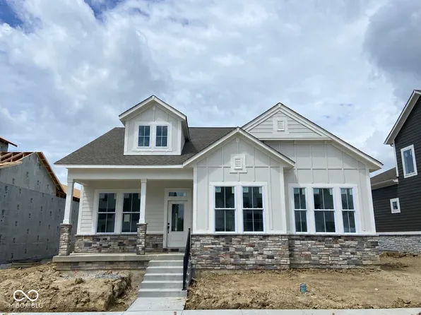 6076 Salisbury St, Zionsville, IN 46077