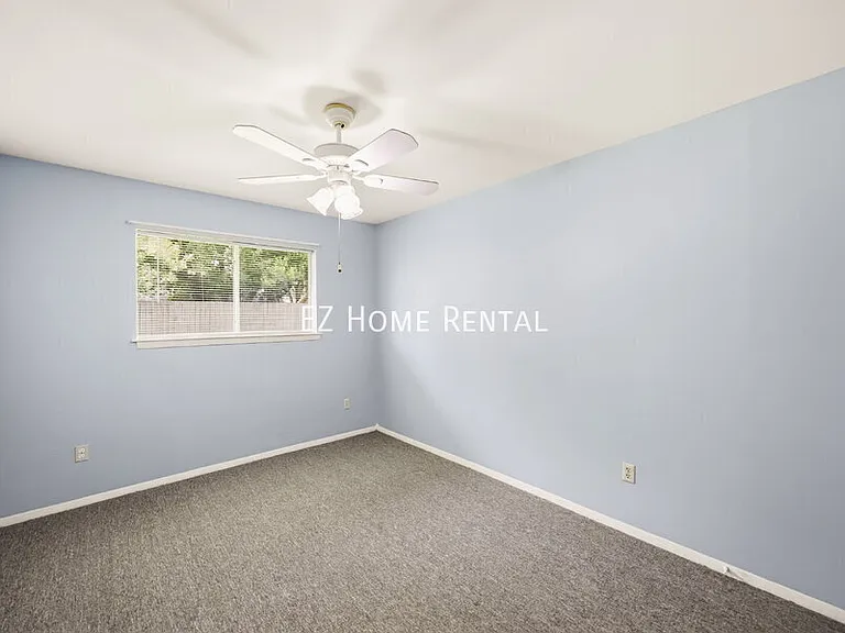 2907 W Greens Rd — Photo 24