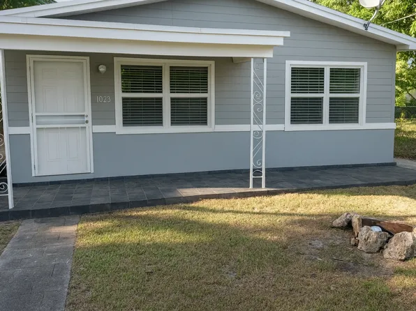 1023 NW 33rd St, Miami, FL 33127