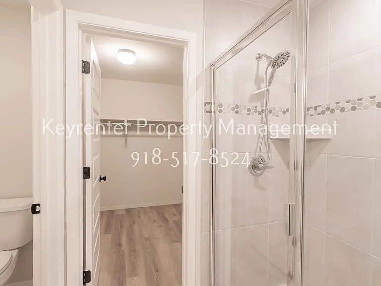 12461 S Lakewood Ave — Photo 18