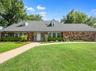 913 NW Becontree Dr, Lawton, OK 73505