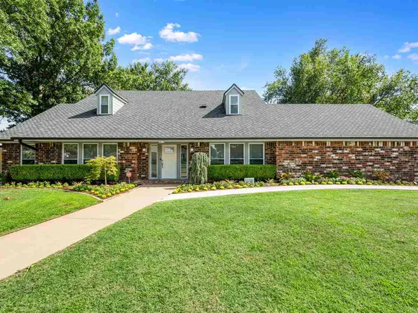 913 NW Becontree Dr, Lawton, OK 73505