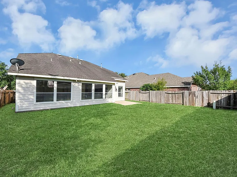 7030 Cornflower Ln — Photo 46