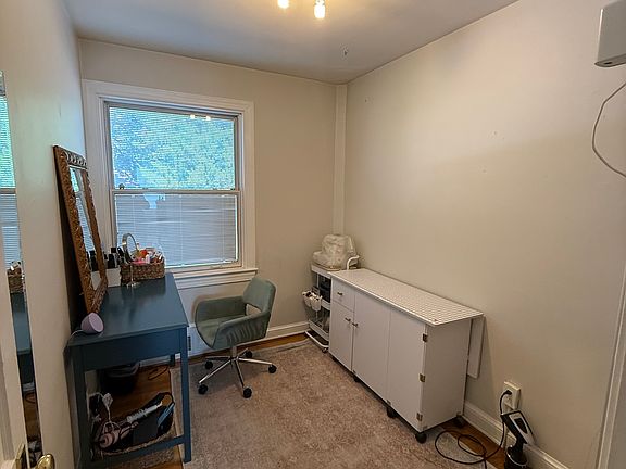 4th image of 2317 Huidekoper Pl NW