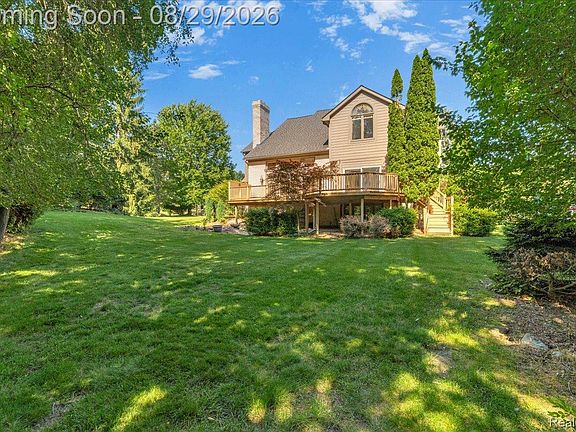 5th image of 1781 Westridge Dr