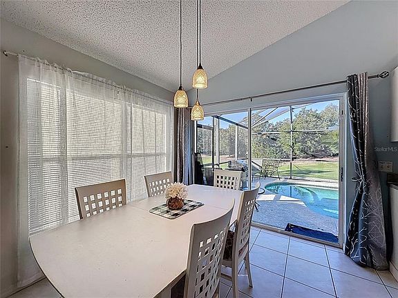 5th image of 2680 HEMINGWAY AVENUE