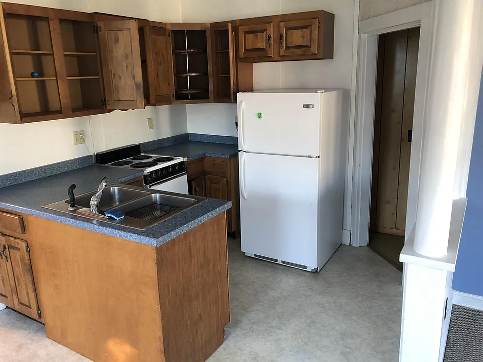 189 Main St #101