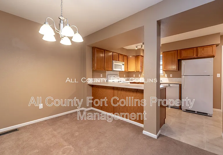 4521 Starflower Dr #C — Photo 8
