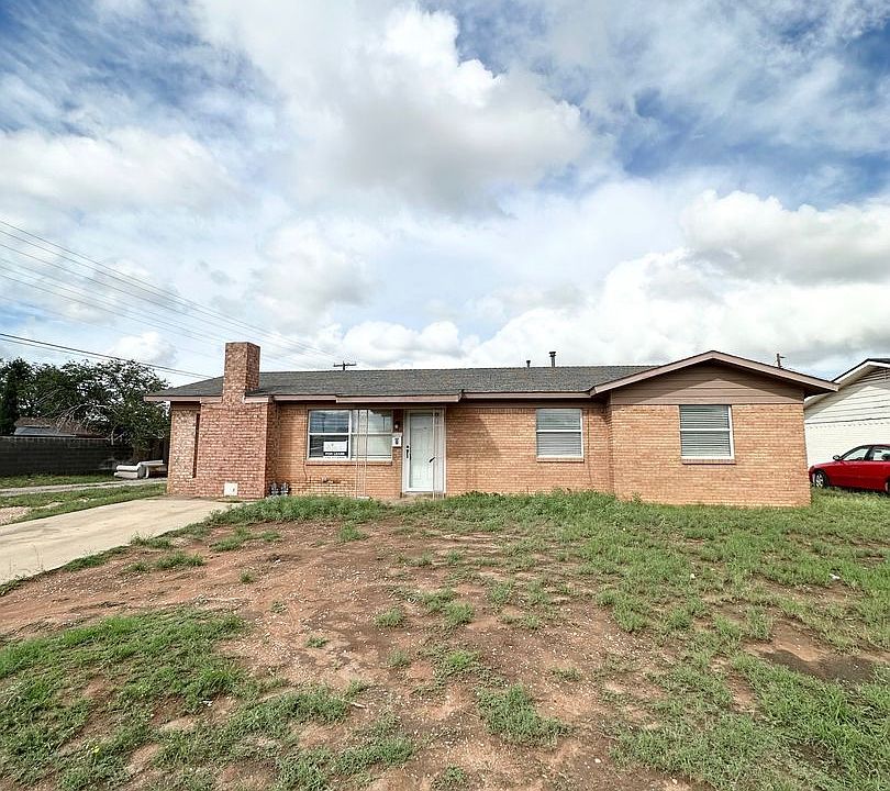1st image of 412 Woodcrest Dr
