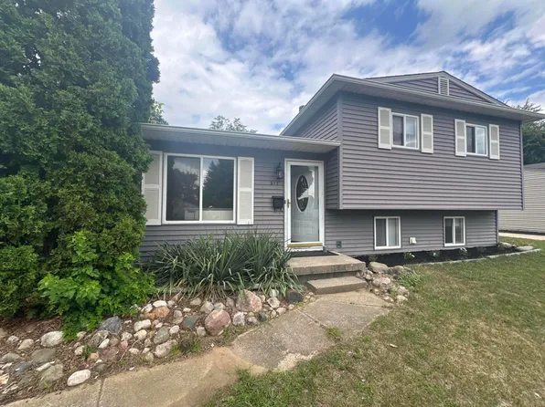 517 Clarion St, Clio, MI 48420
