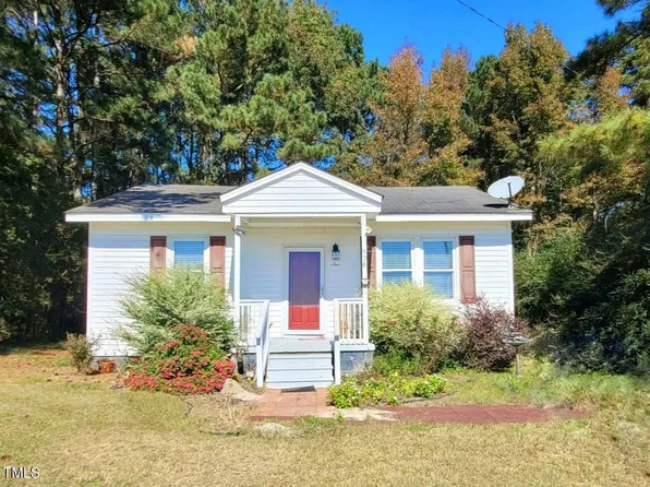 936 Old Wilson Rd, Pinetops, NC 27864