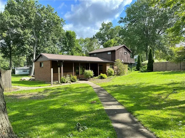 6310 Morgan Rd, Ravenna, OH 44266