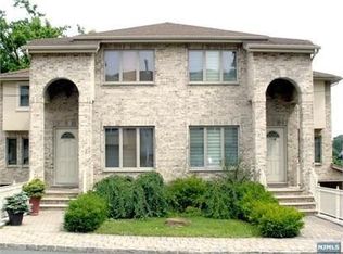 1018 Ponsi St #1018, Fort Lee, NJ 07024