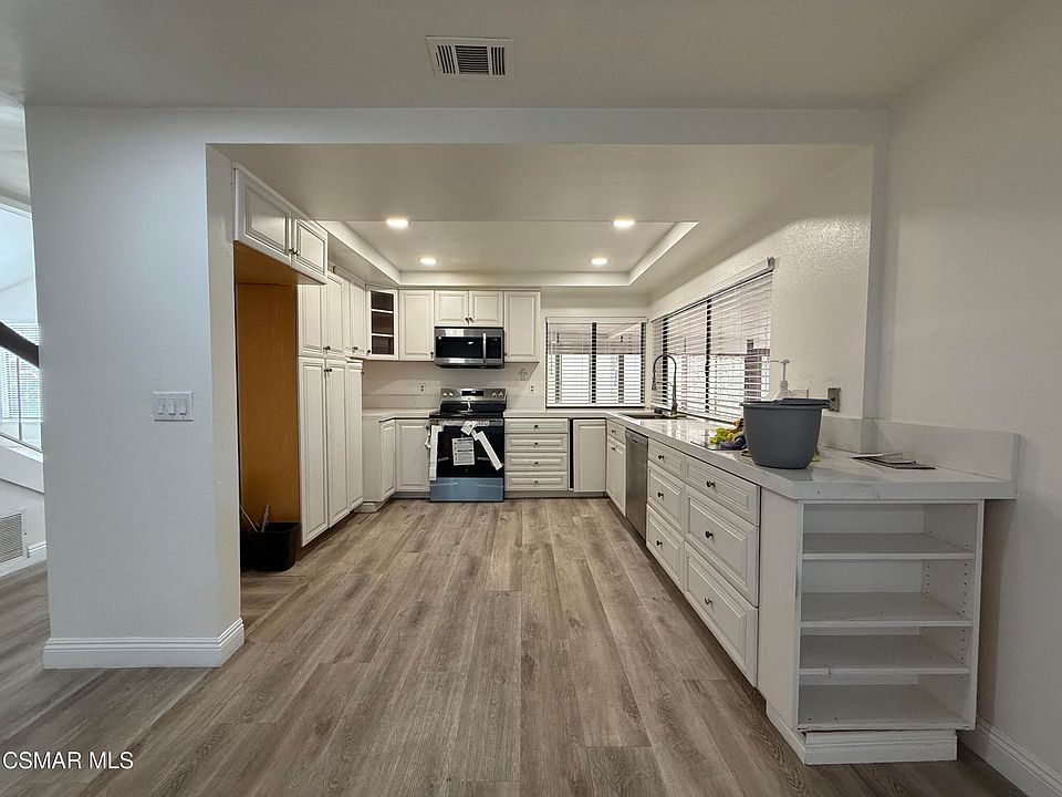 2nd image of 831 Catlin St