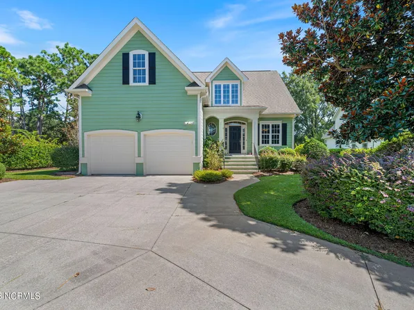 4110 Kittiwake Court SE, Southport, NC 28461