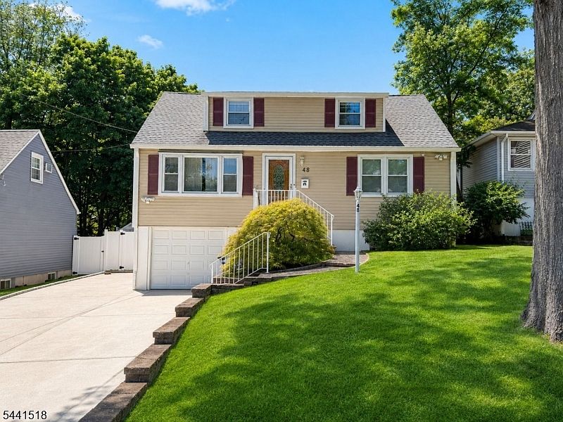 1st image of 48 Sunnyside Rd