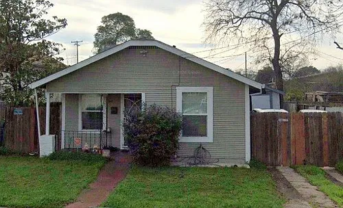 340 Blain Ave Photo 1