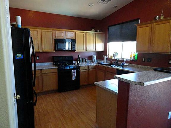 2nd image of 5684 Tallard Ct